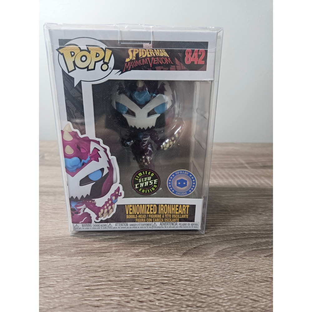 Funko Pop! Vinyl: Marvel - Venomized Ironheart 842 (Chase)‎ (Glows in the Dark)